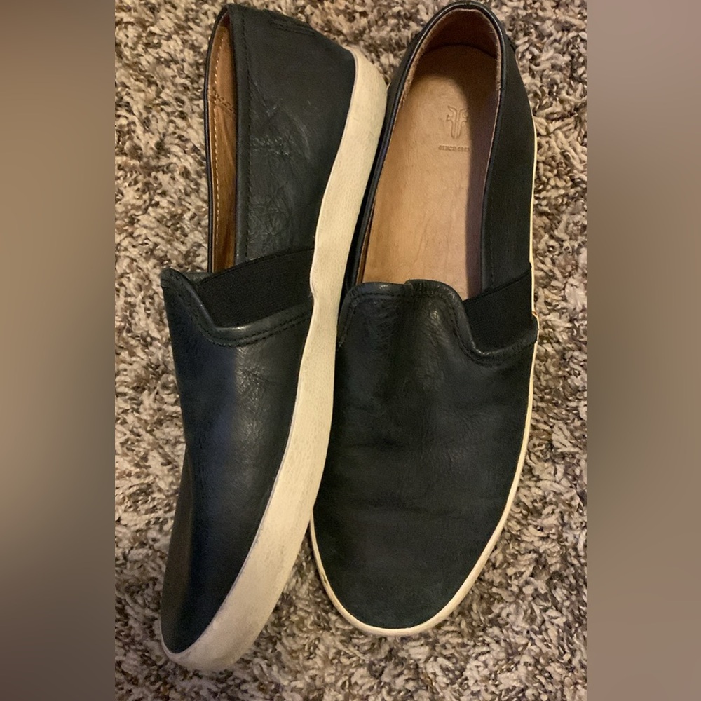 FRYE Ivy Slip On Suede Leather Shoes - Comfy Casual Sneakers - Women’s Size 9